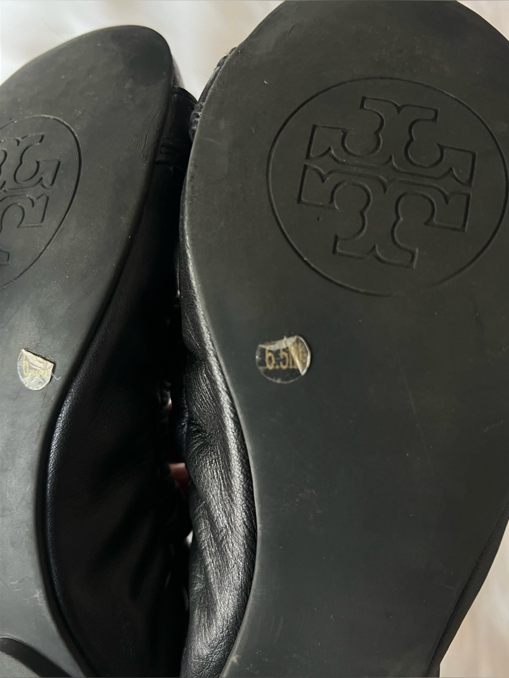 Tory Burch Black "AMBROSE" LEATHER BUCKLE GOLD REVA BALLET size 6.5 - Picture 3 of 6